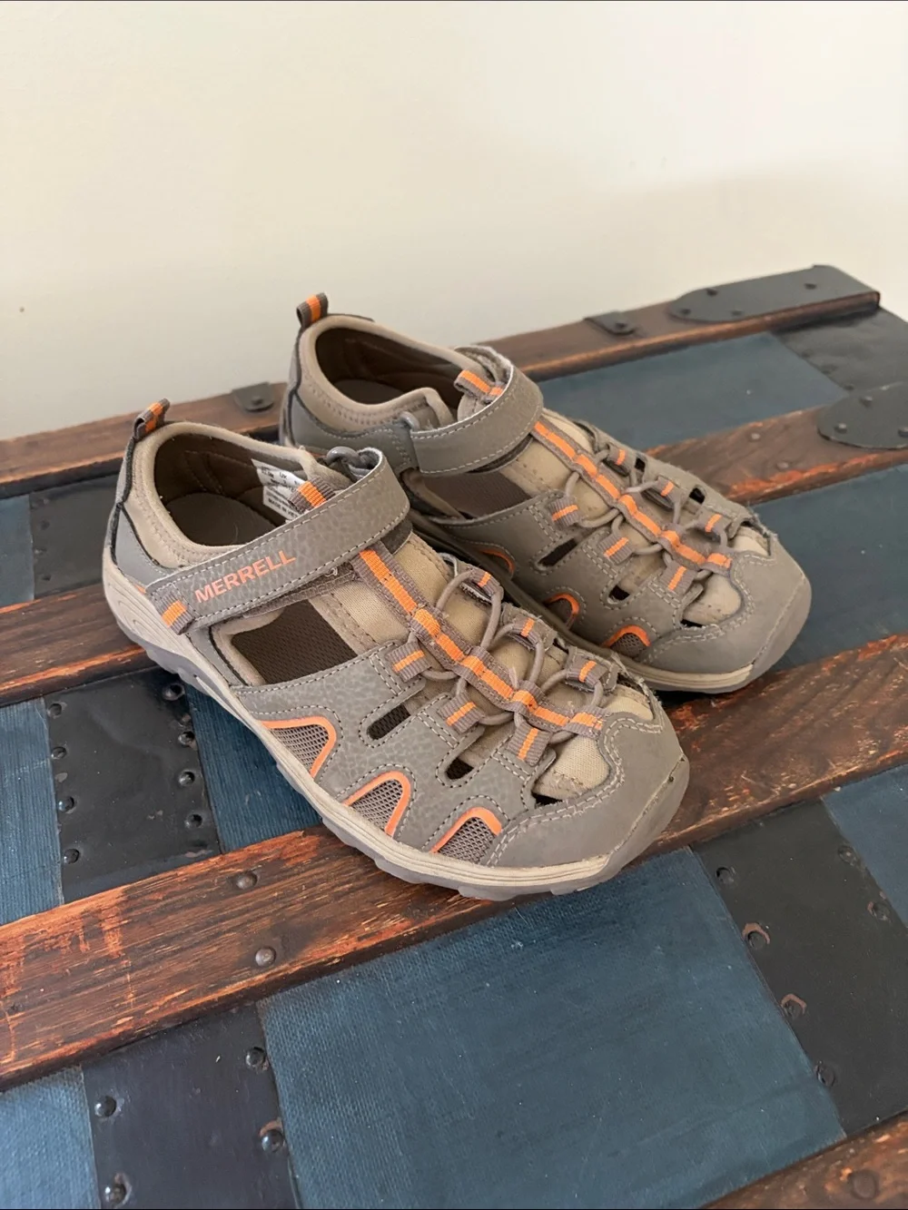 Merrell Kids Brown and Orange Closed-Toe Water Shoes